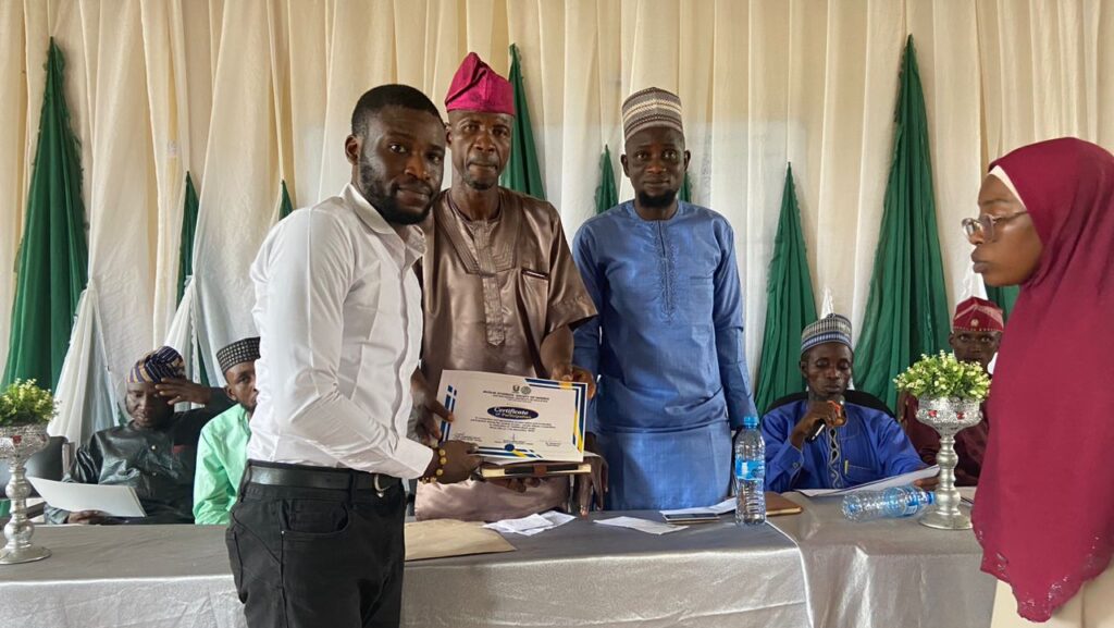 Once again, the sun robed the sky in a glistering raiment, and the atmosphere was peaceful as usual. Being called upon by Muslim students' Society of Nigeria, Adeyemi Federal University of Education Branch, in celebration of her annual Jihad Week, representatives of MSSNOAU, in their usual greatness, once again honoured the call and graced a symposium of Muslim student orators from different higher institutions. The event, held at Twin B Hall, had VIPs on seats. Some of whom include: the Chief Imam, AFUED (Dr. S.S. Zubair); the chairman of the Muslim community, Dr. Oloyede; Prof. I.O. Uthman of Dept. of Arabic and Islamic studies, University of Ibadan; the Ameer, Ondo State Federal Council; the Naibul-Ameer, Ondo state Area Unit; the General Secretary, Ondo State Council, Mallam Amin; the chairman of Islamic model schools, Mr. shaafi; and others. The event took off at exactly 11:50 a.m. with a recitation from the Holy Quran by one of the AFUED brothers present, followed by a soul inspiring lecture premised on COURTESY AND MODESTY TOWARDS THE MUSLIM BELIEVERS, by Prof. I.O. Uthman (Dept. of Arabic and Islamic studies, University of Ibadan). After the lecture, questions were thrown to the lecturers, and appropriate answers were provided. Mid-day prayer was pronounced by 1:22 p.m. The hall was refurbished again with all heads seated some minutes after. Finally, the microphone sound waves reverberated across the atmosphere of the large hall, resuming back into action, with "an address" from an erudite scholar, in the person of Dr. Adeyemo (one of the chairpersons). Afterwards, a Qoseedah (Arabic poem) was sung by two brothers—members of AFUED MSSN. Giveaway session also showed its beautiful face (as it should be). Then, to the main event of the day– intervarsity debate competition. The institutions present were: Obafemi Awolowo University, Federal University of technology Akure, and the host school—Adeyemi Federal university of Education. After nothing less than two hours had been spent in the debate ring, the panel of judges deliberated extensively on the bearers of the trophies. And after the interlocution, the below announcement was made: FUTA took the lead with 81 points; OAU emerged second with 80 points; AFUED bagged the third position with 66 points. Though being unsatisfied with the outcome, we deemed it a decision we couldn't fight; the unanimity of the judges must be followed without any exchange of foul words. So, we once again displayed our greatness. It was indeed a great pleasure to be recognized and called to engage in such a powerful discussion; hence, our sincerest appreciation goes to MSSNAFUED, and our brethren from other institutions. And it's said that: "It'll be unwise not to recognize yourself when you're alive." Withal, we appreciate our colleagues from the GREAT IFE, who out of their limited time, deemed it important to contribute towards the fulfillment of this obligation. It should be noted that MSSNOAU was represented by a 500 level law student, Bro. Opatola Peter Abdulhameed, and a 300 level Mathematics student, Sis. Sarumi Islamiyyah. We pray Almighty Allah continues to bless them. Aameen. The Great Ife Illuminates!